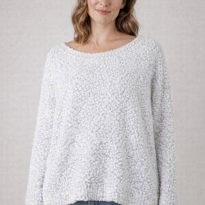 #1983 Miracle NWT White Popcorn Fuzzy Knit Long Sleeve Tunic Sweater Size S/M